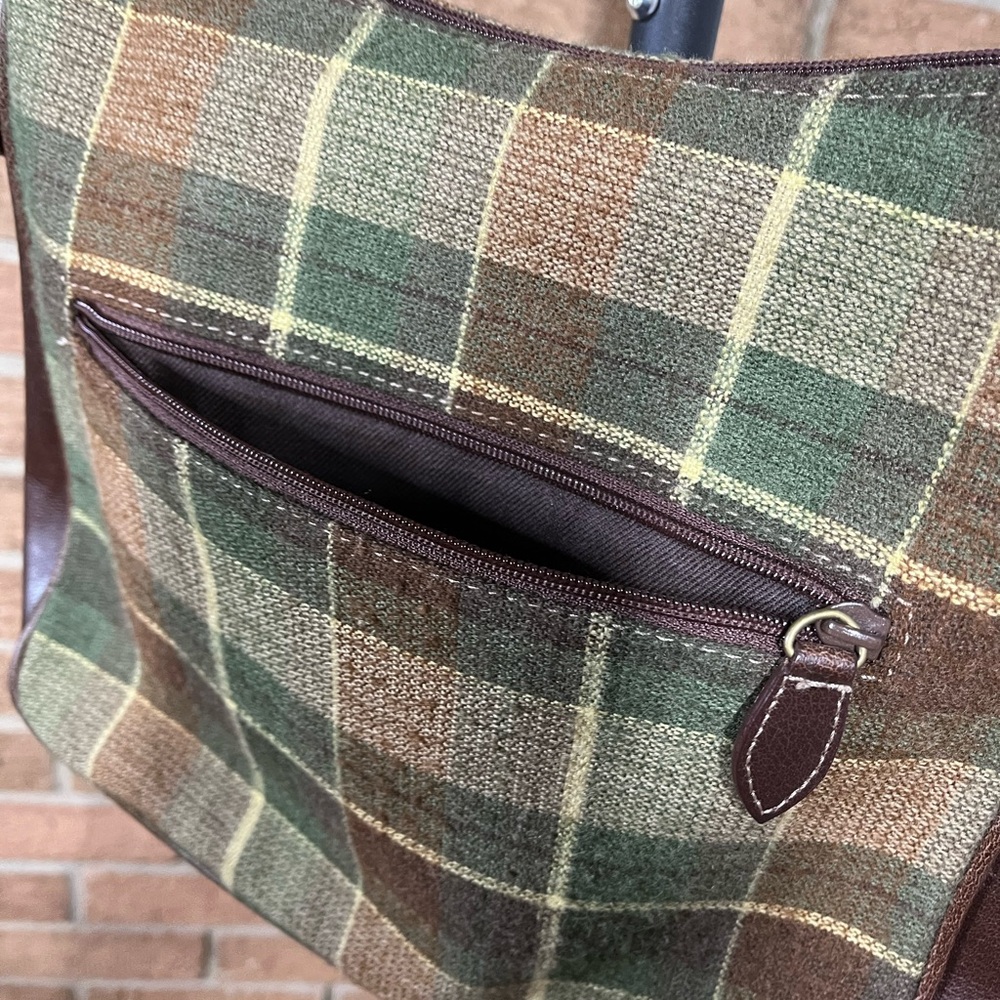 Dockers Brown and green plaid flannel and leather purse - Picture 9 of 12